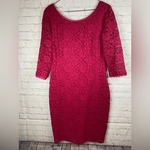 Laundry by Shelli Segal hot pink lace dress. 3/4 sleeve size 12